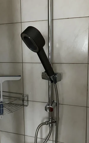 Kintsu Filter-Duschkopf im Badezimmer – Kundenbild 6